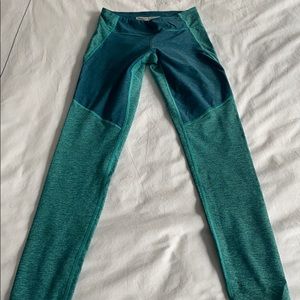 Outdoor Voices Two-Tone Green Leggings